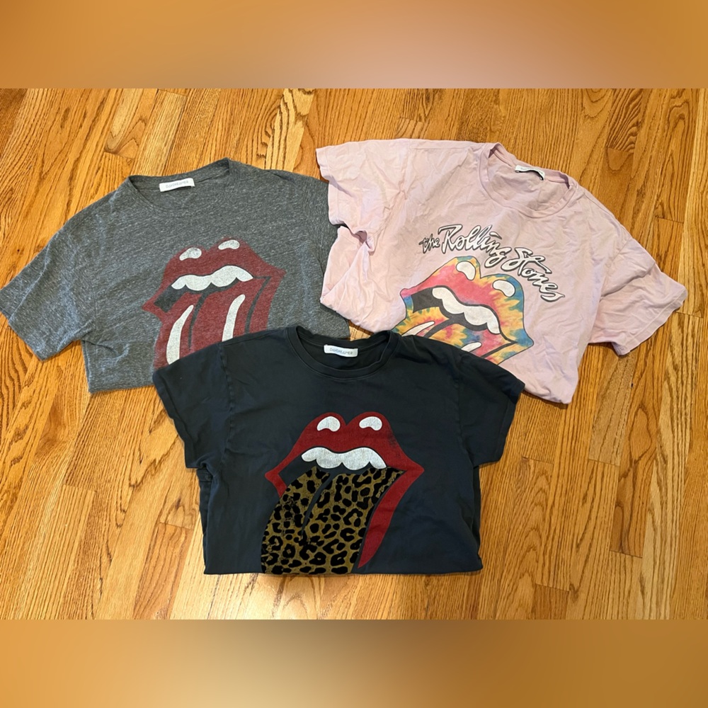 Lot of 3! Daydreamer Rolling Stones Graphic Vintage Tees Black Grey Pink Flocked